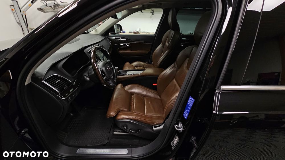 Volvo XC 90 D5 AWD Inscription - 6