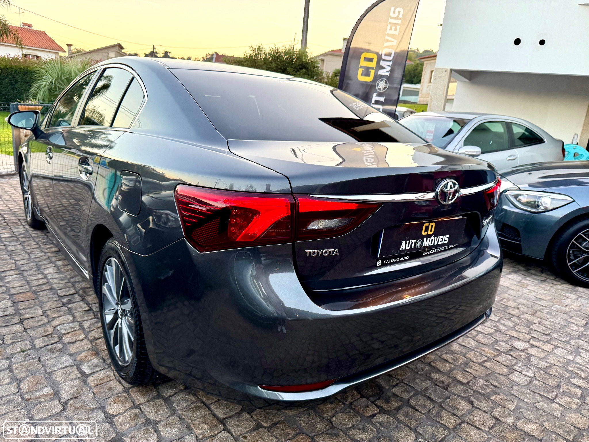 Toyota Avensis SD 1.6 D-4D Luxury+GPS - 17
