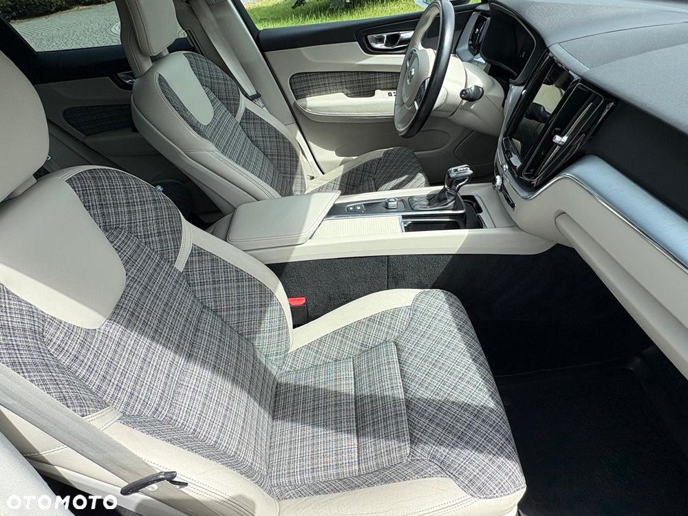 Volvo XC 60 D4 AWD Inscription - 20