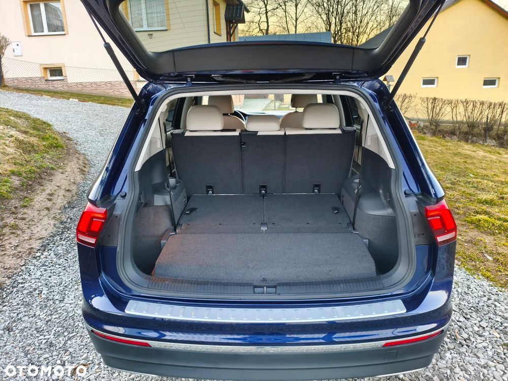 Volkswagen Tiguan Allspace - 34