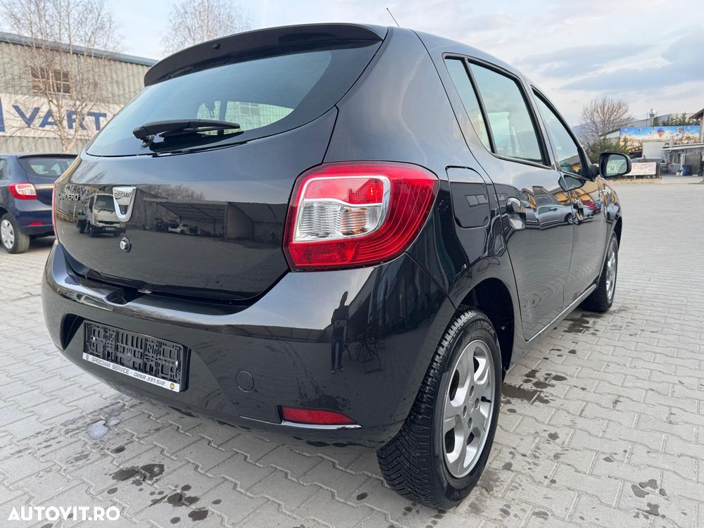 Dacia Sandero TCe 90 S&S Celebration - 4