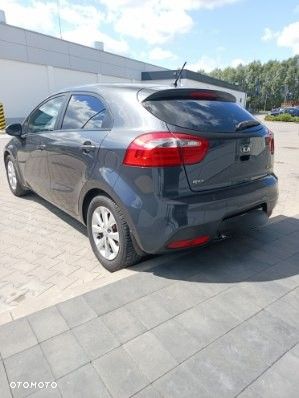 Kia Rio 1.4 Business Line - 6