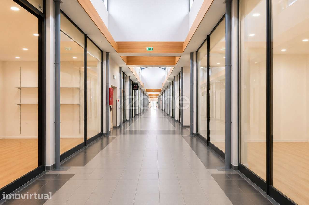Loja com 91 m² no Centro Grossista de Albergaria - Grande imagem: 4/16