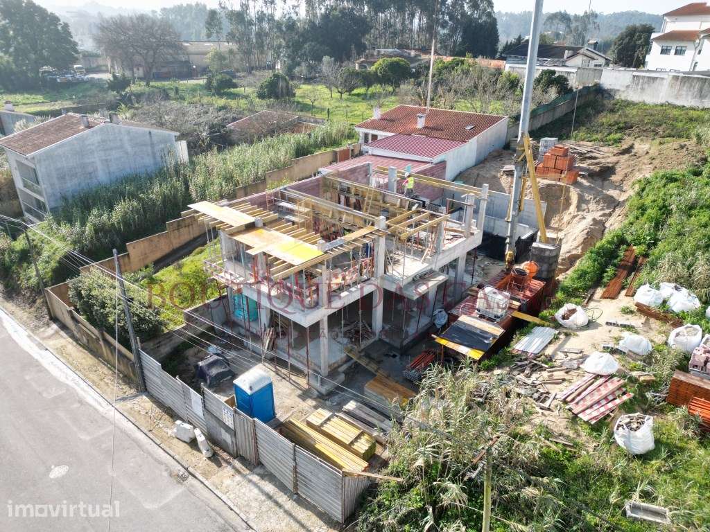 Moradia T4 Nova com Piscina São Félix da Marinha - Grande imagem: 4/25