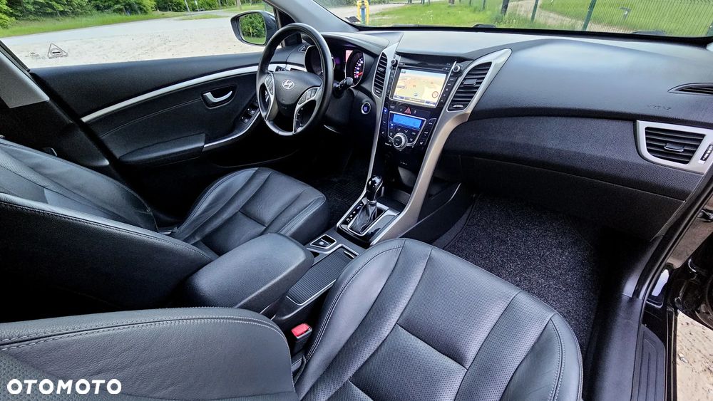 Hyundai i30 1.6 CRDi Automatik Style - 37