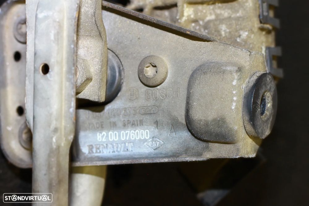 MOTOR LIMPA PARA-BRISAS RENAULT CLIO II - 4