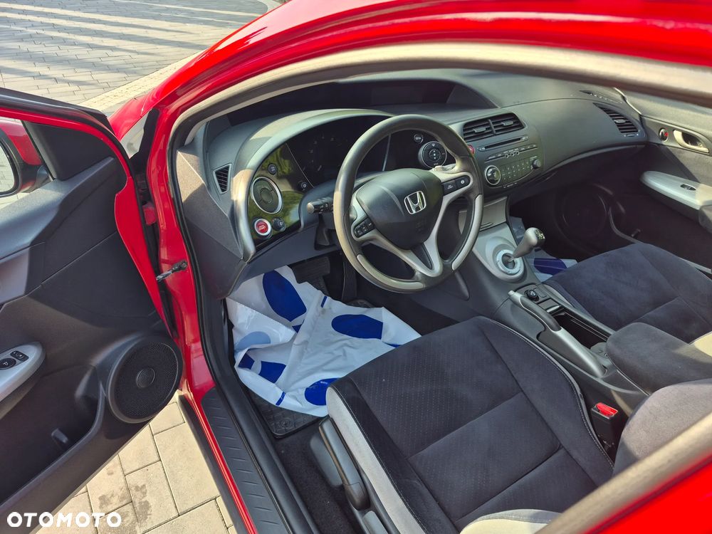 Honda Civic - 9