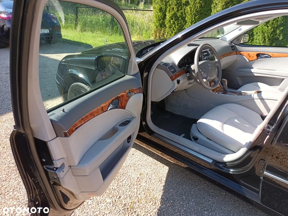 Mercedes-Benz Klasa E - 12