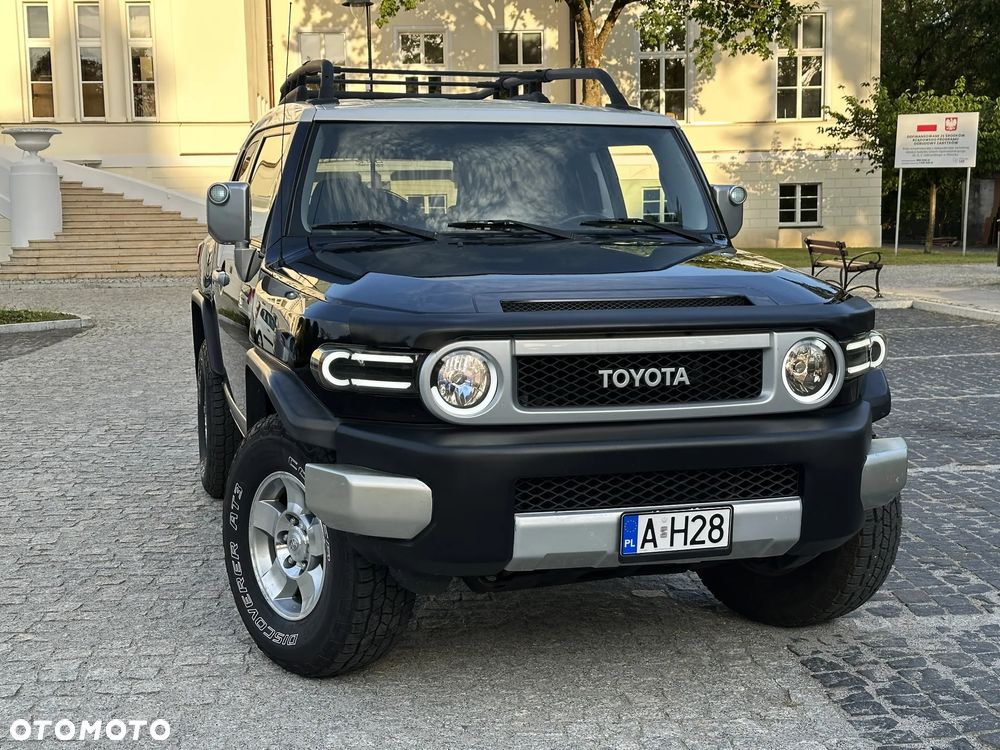 Toyota FJ Cruiser 4.0 4x4 - 10