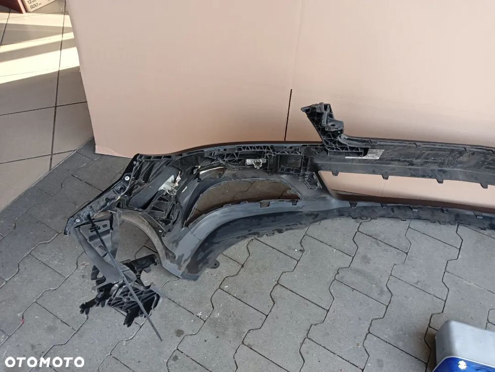 Mercedes C Klasa W204 lift ZDERZAK PRZEDNI pdc - 4