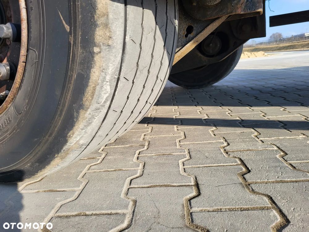Schwarzmuller Joloda, osie SAF, koła 445/45 R19,5 - 5