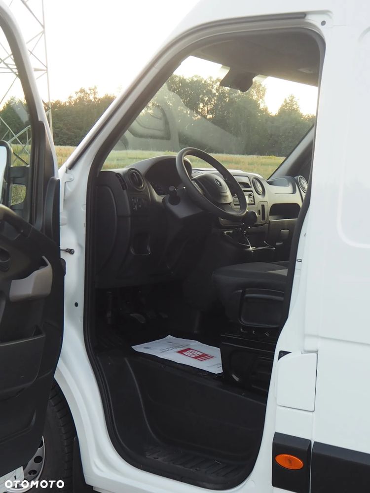 Renault Master - 17