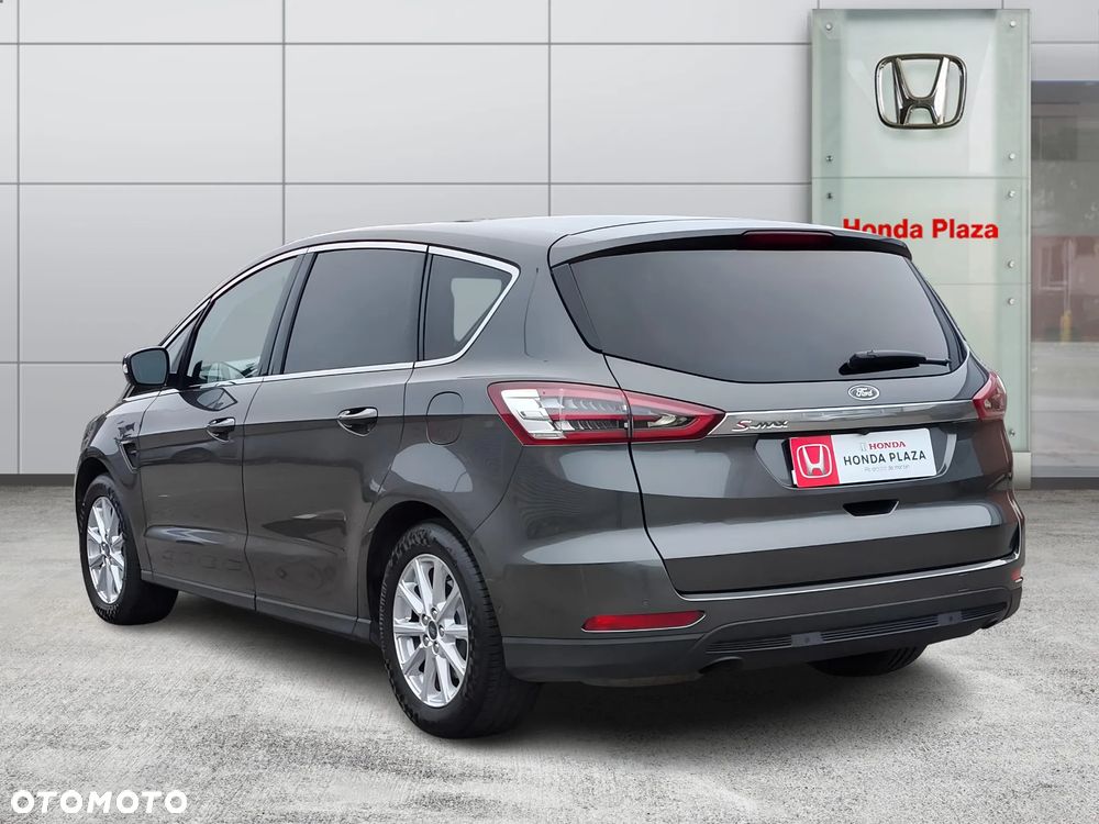 Ford S-Max 1.5 EcoBoost Titanium - 4