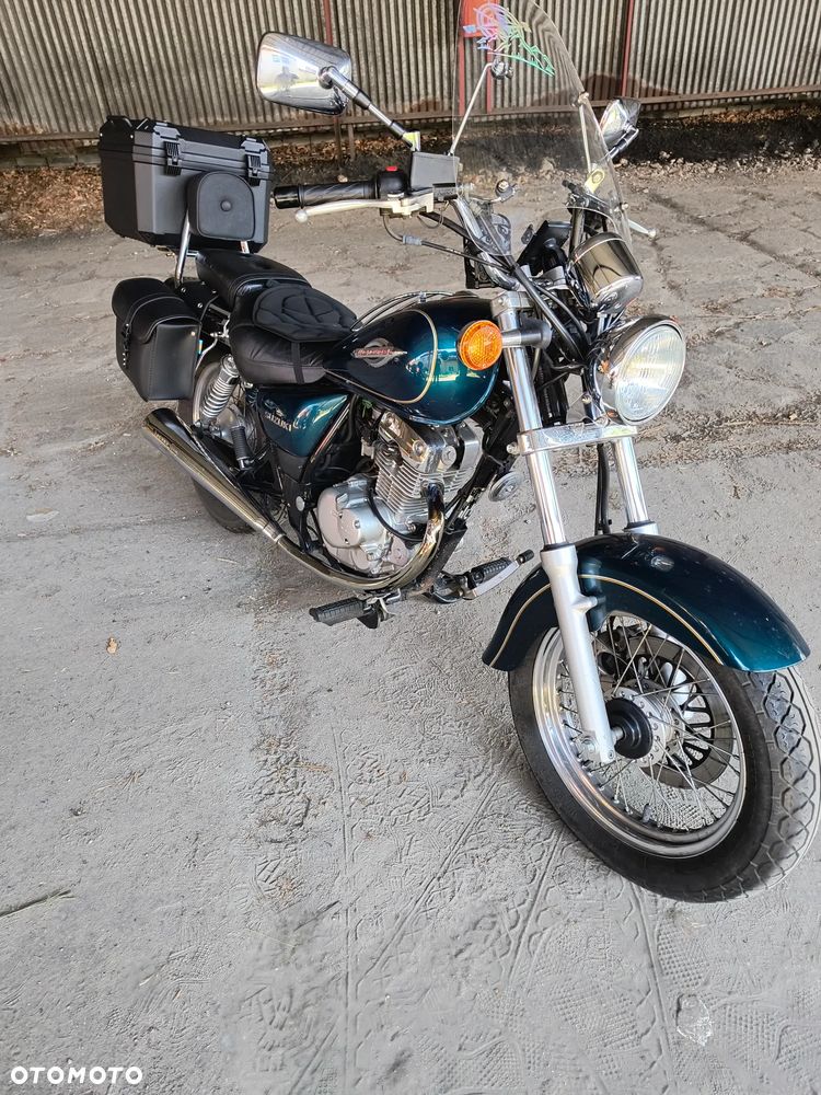 Suzuki Marauder - 4
