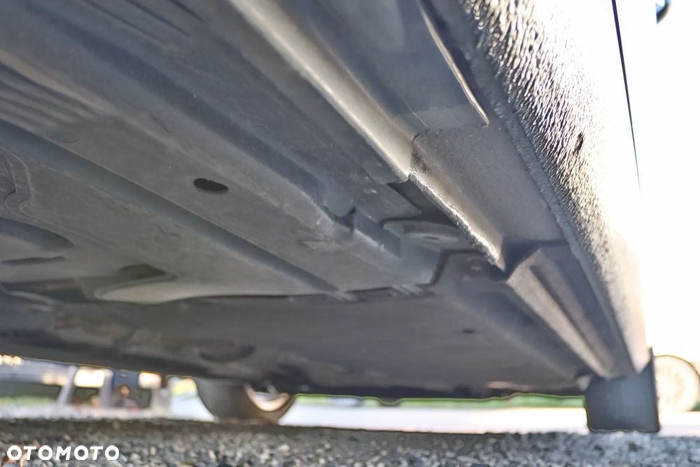 Audi A4 Avant 2.0 TDI - 27