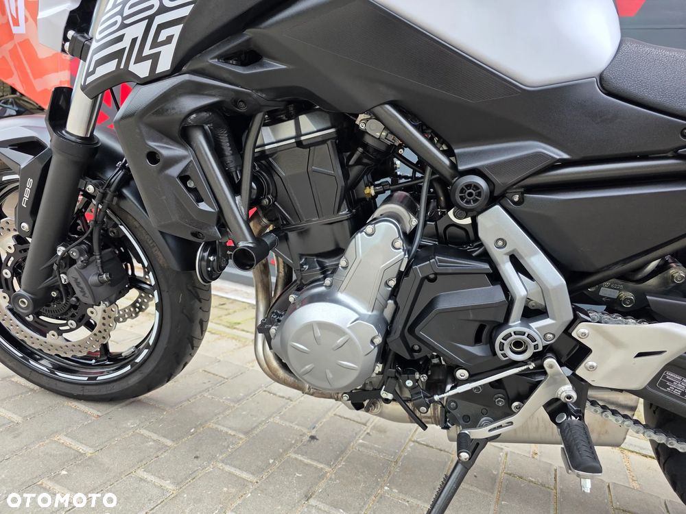 Kawasaki Z 650 - 11