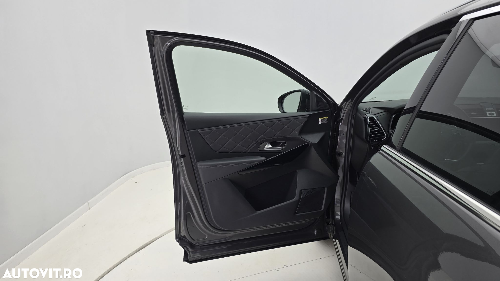 DS Automobiles DS 7 Crossback - 10