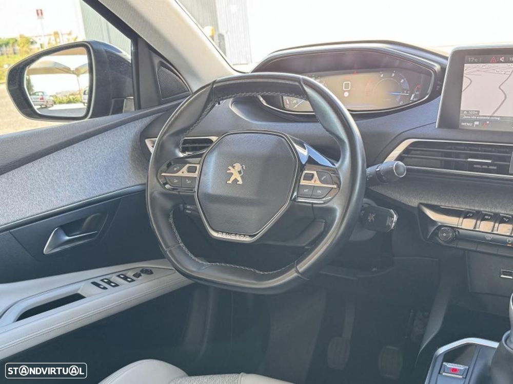 Peugeot 3008 1.5 BlueHDi Allure Pack - 23