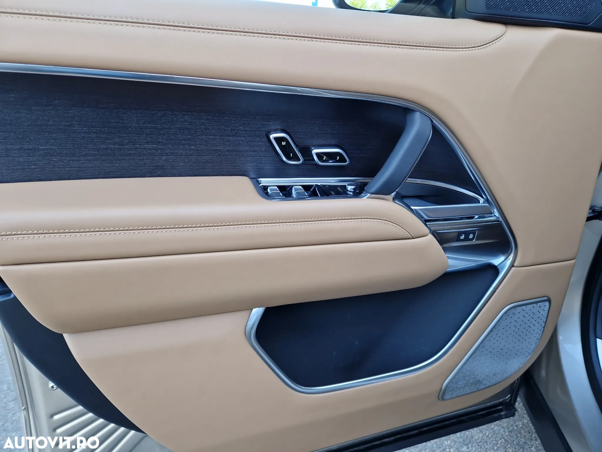 Land Rover Range Rover 3.0 I6 D350 MHEV Autobiography - 11