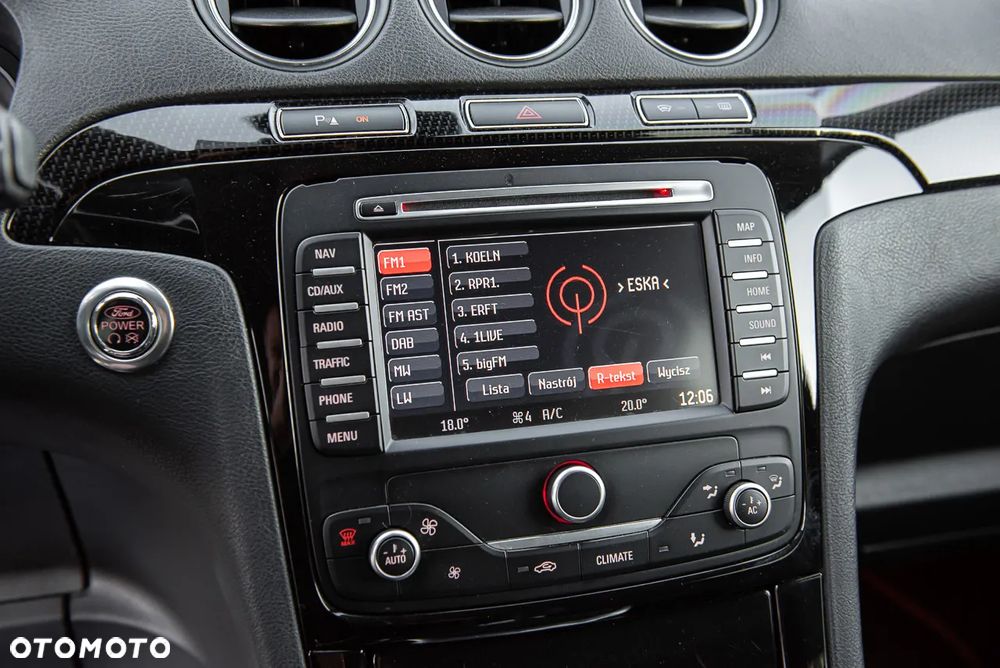 Ford S-Max 2.0 T Titanium - 23