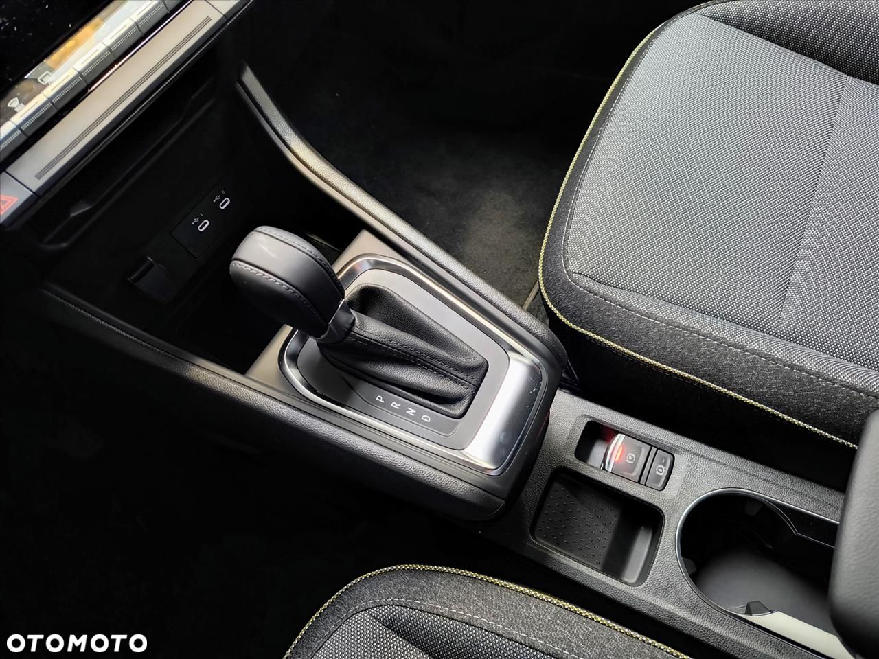 Renault Captur - 15