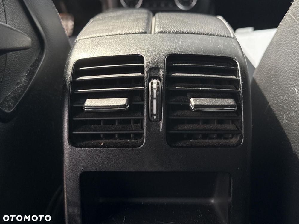 Mercedes-Benz GLK - 29