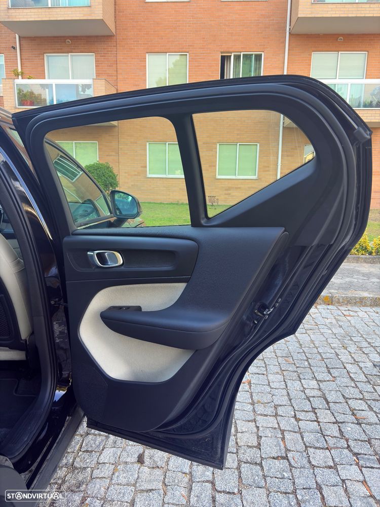 Volvo XC 40 2.0 D3 Momentum Plus Geartronic - 20
