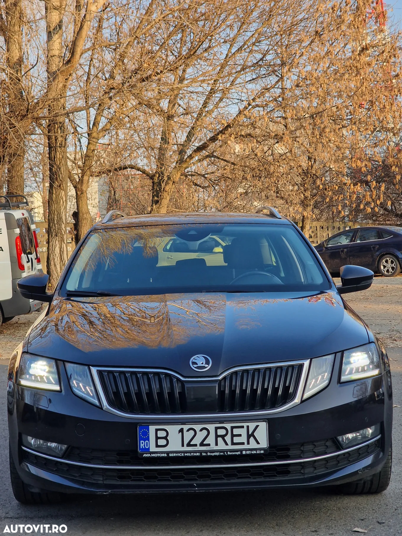 Skoda Octavia Combi Diesel 1.6 TDI DSG Style - 10