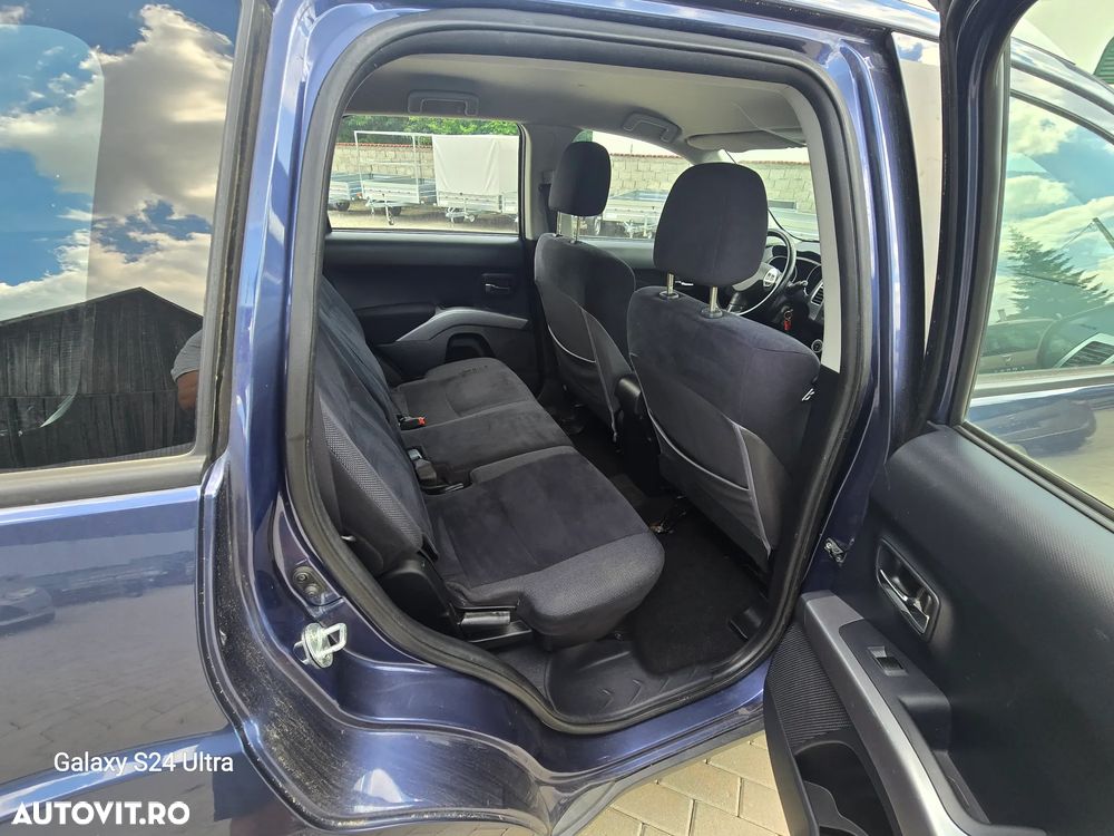 Mitsubishi Outlander 2.0 DI-D Intense - 11
