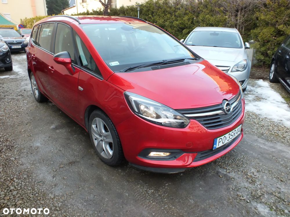 Opel Zafira - 9