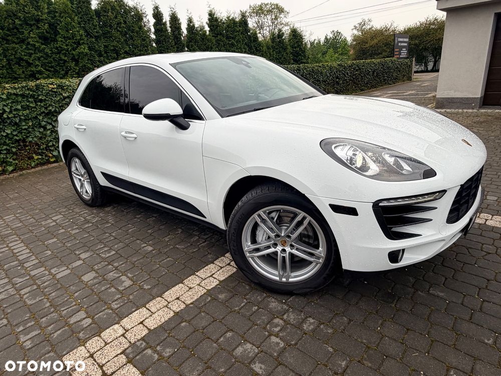 Porsche Macan S - 1