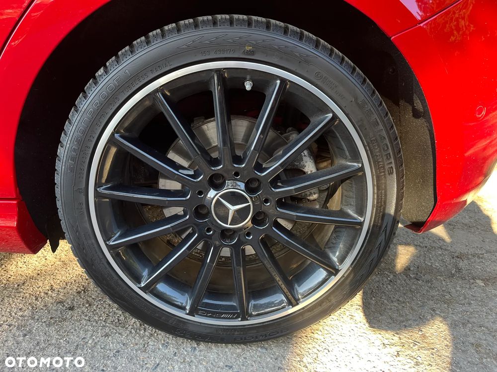 Mercedes-Benz Klasa A 220 4Matic 7G-DCT AMG Line - 7