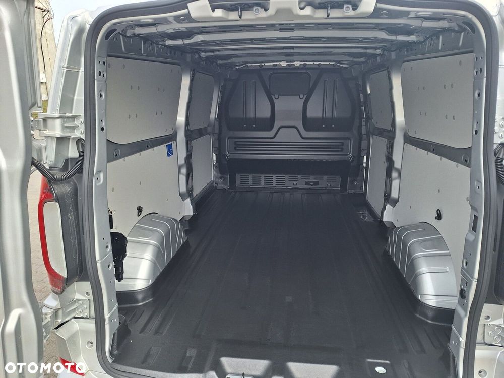 Volkswagen Transporter Furgon, 2,0 l TDI 170 KM / 8-bieg.automatyczna r. o: 3500 mm - 20