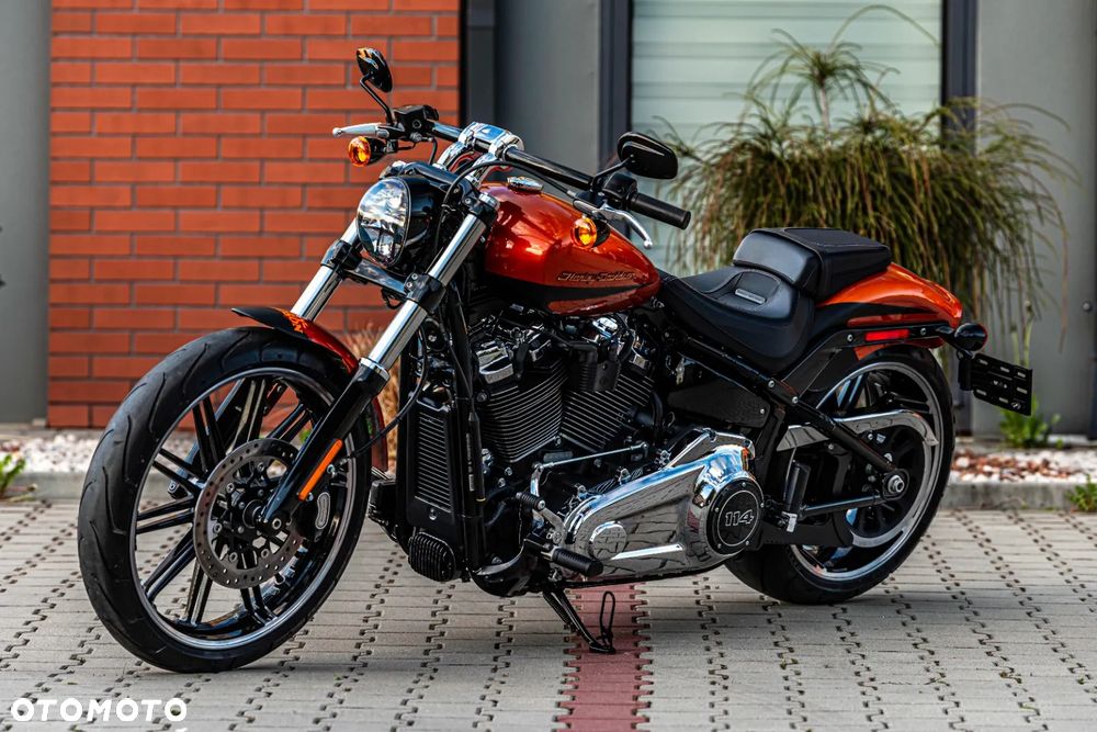 Harley-Davidson Softail Breakout - 2