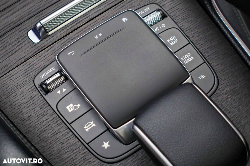 Mercedes-Benz GLE 350 de 4Matic 9G-TRONIC AMG Line - 33