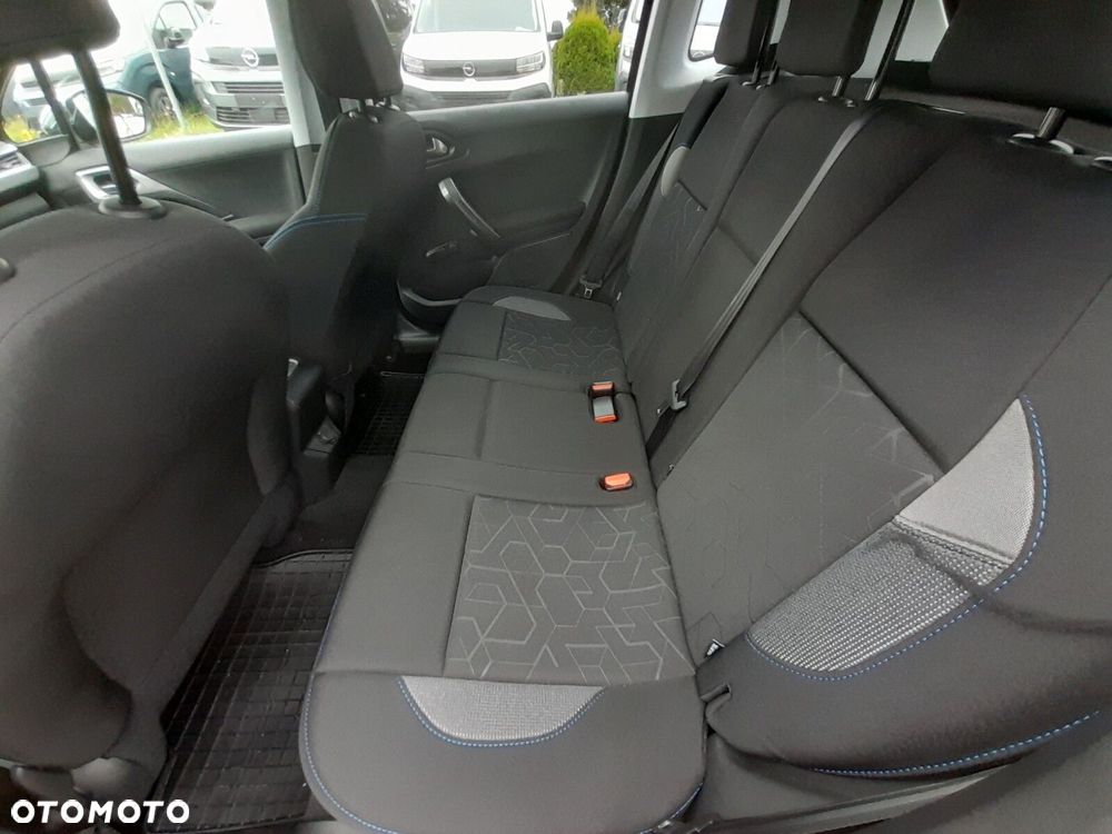 Peugeot 2008 1.2 Pure Tech Style S&S EAT6 - 19
