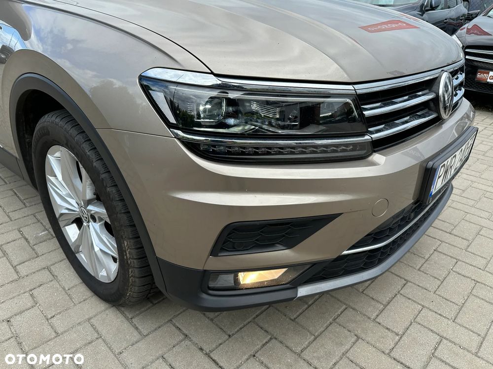 Volkswagen Tiguan - 38