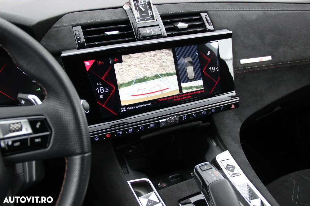 DS Automobiles DS 7 Crossback - 33