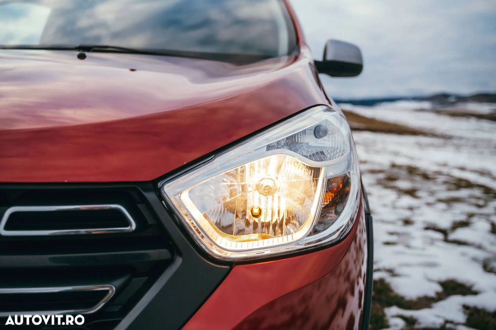 Dacia Lodgy Blue dCi 115 (7-Sitzer) Stepway - 4