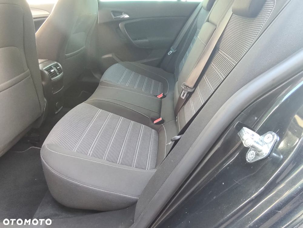 Opel Insignia 1.6 Turbo Cosmo - 19