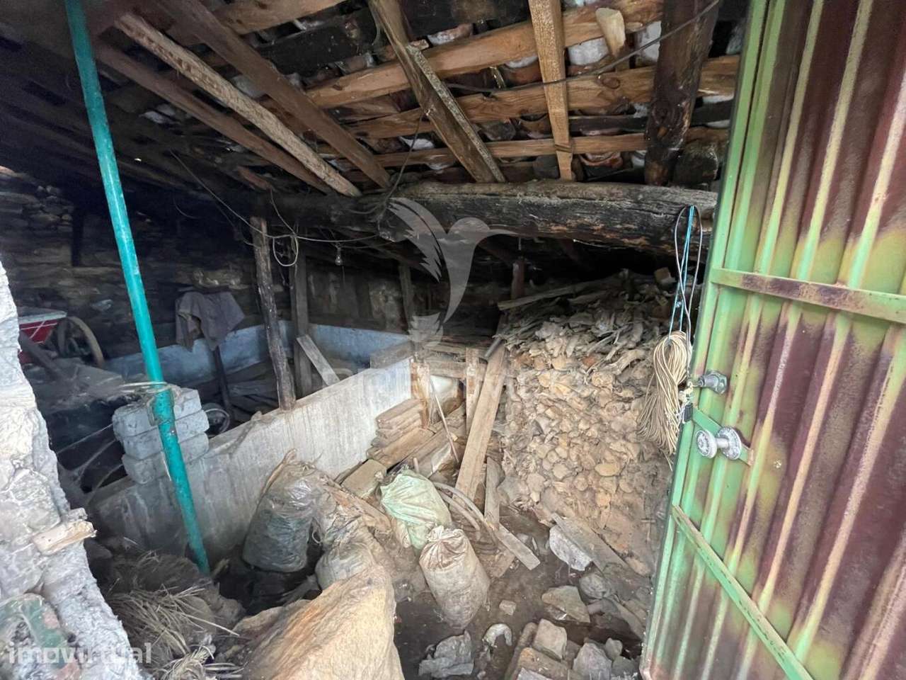 Armazém com 38 m² em poço do canto , Meda - Grande imagem: 2/5