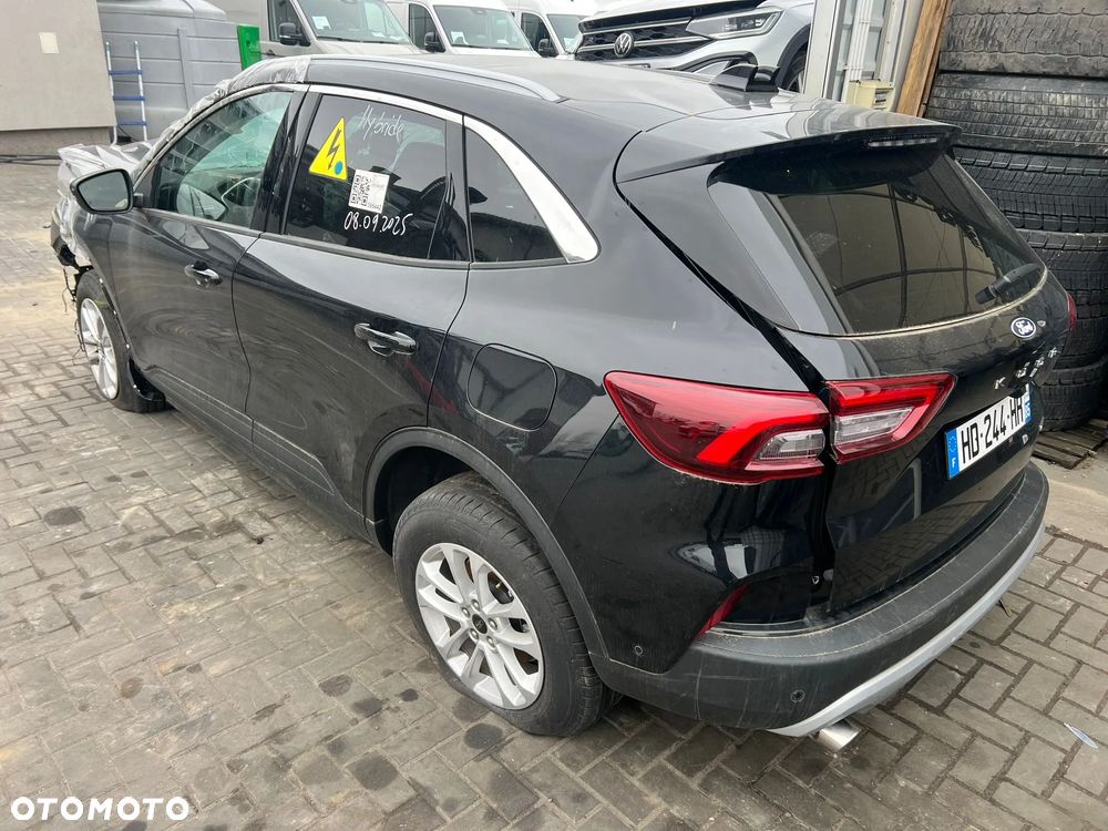 Ford Kuga - 2