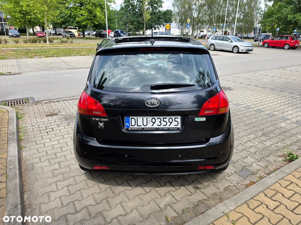 Kia Venga 1.4 CVVT Vision - 16