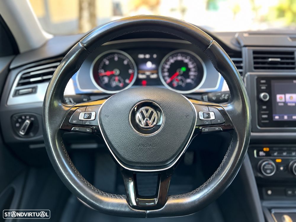 VW Passat 2.0 TDI Highline DSG - 10