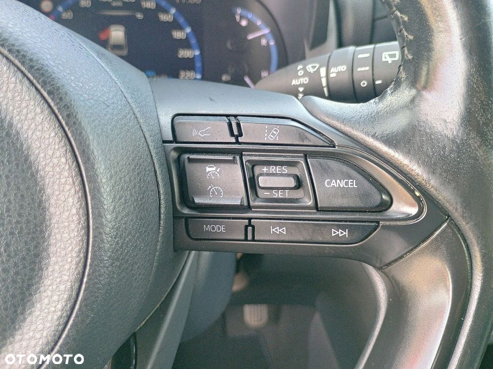 Toyota Yaris Cross - 21