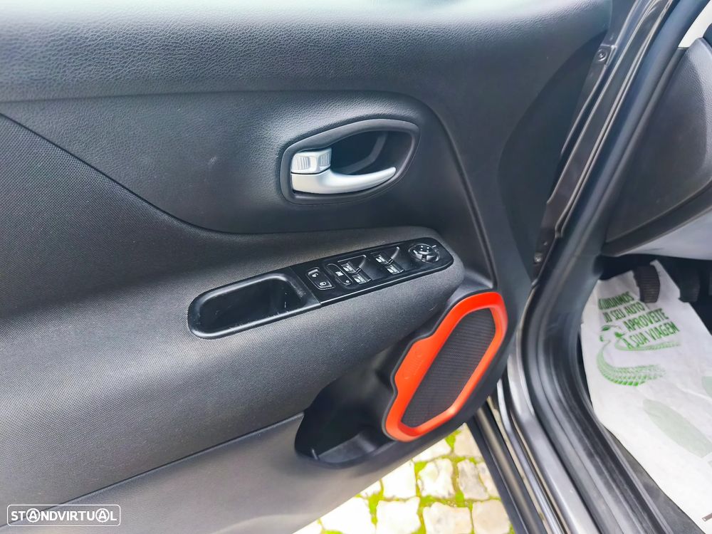 Jeep Renegade 1.0 T Orange Edition - 11