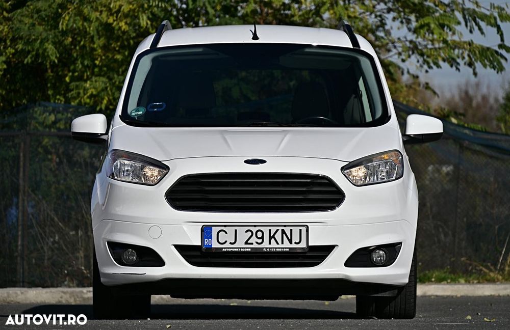Ford Tourneo Courier 1.5 TDCi Trend - 8