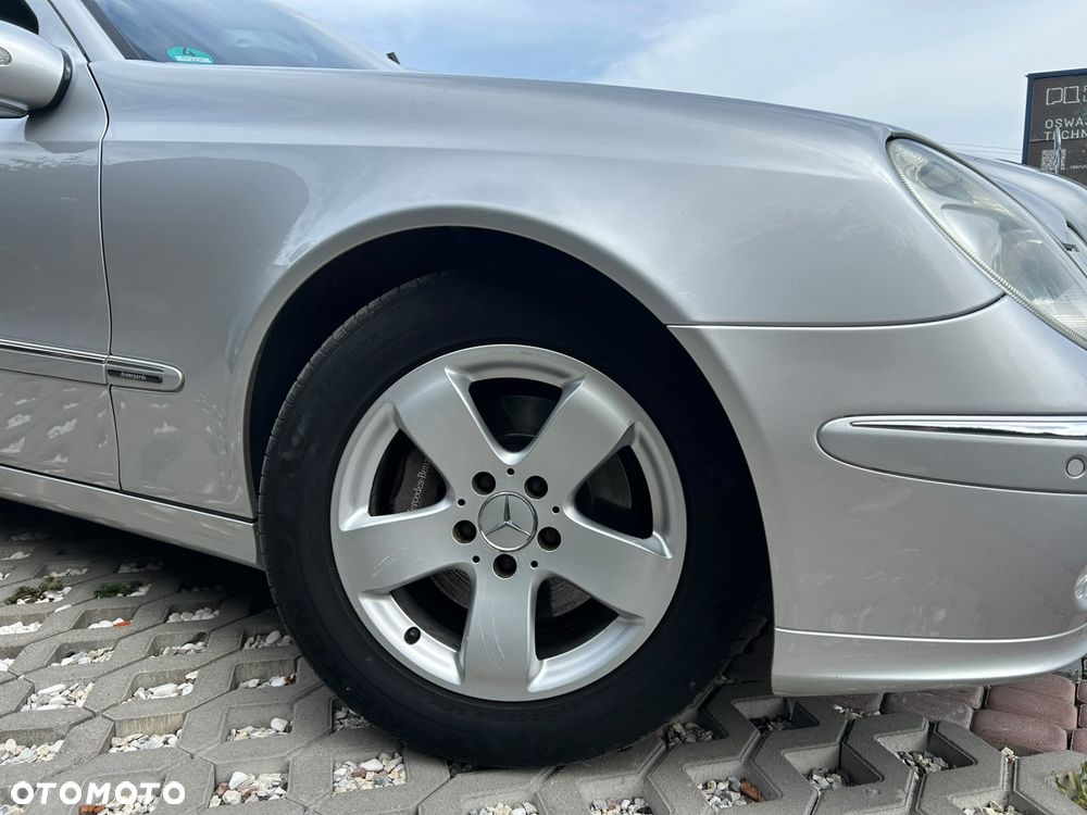 Mercedes-Benz Klasa E 320 CDI Avantgarde - 17