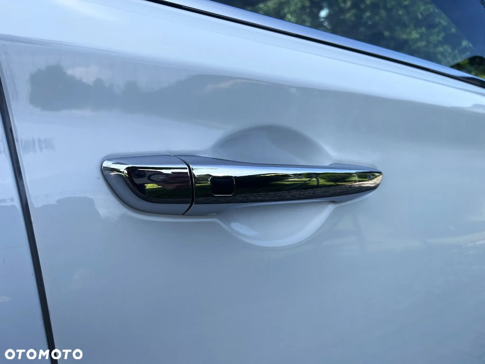 Hyundai i30 1.6 CRDi BlueDrive Premium - 40