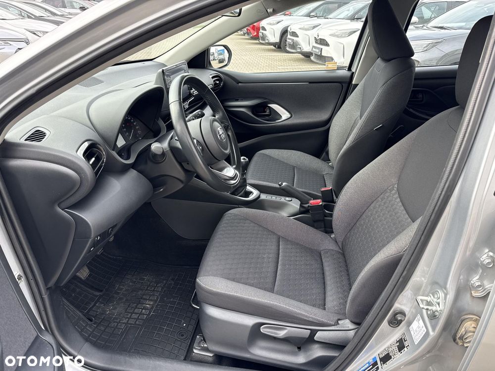 Toyota Yaris - 14